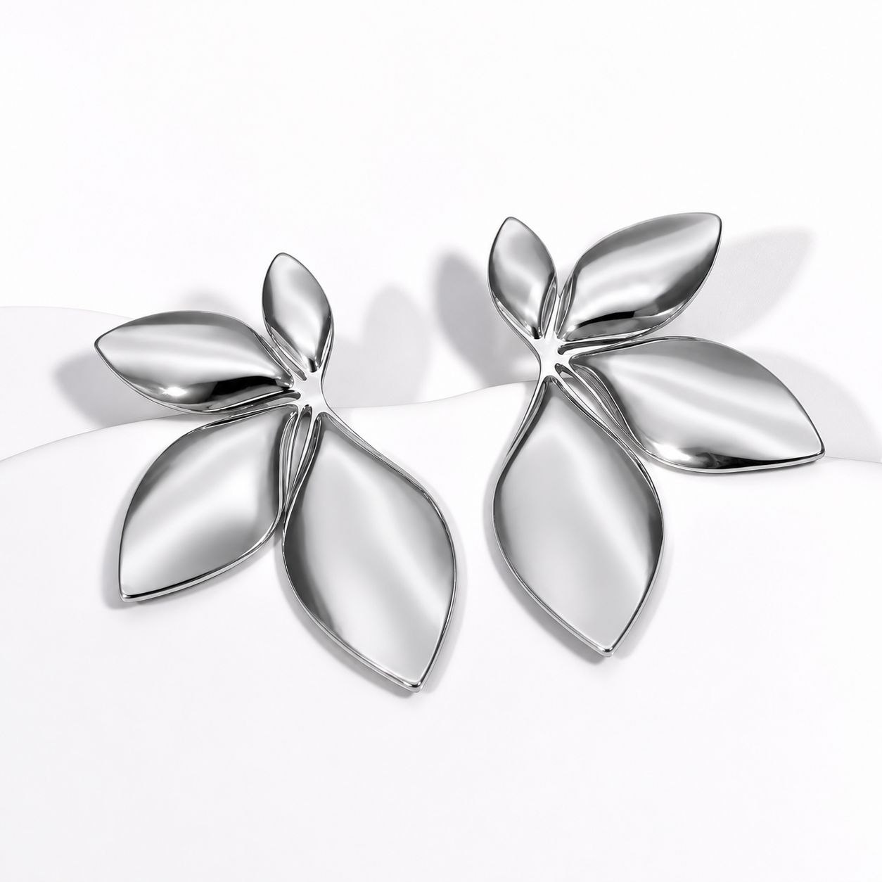 leaf stud earrings