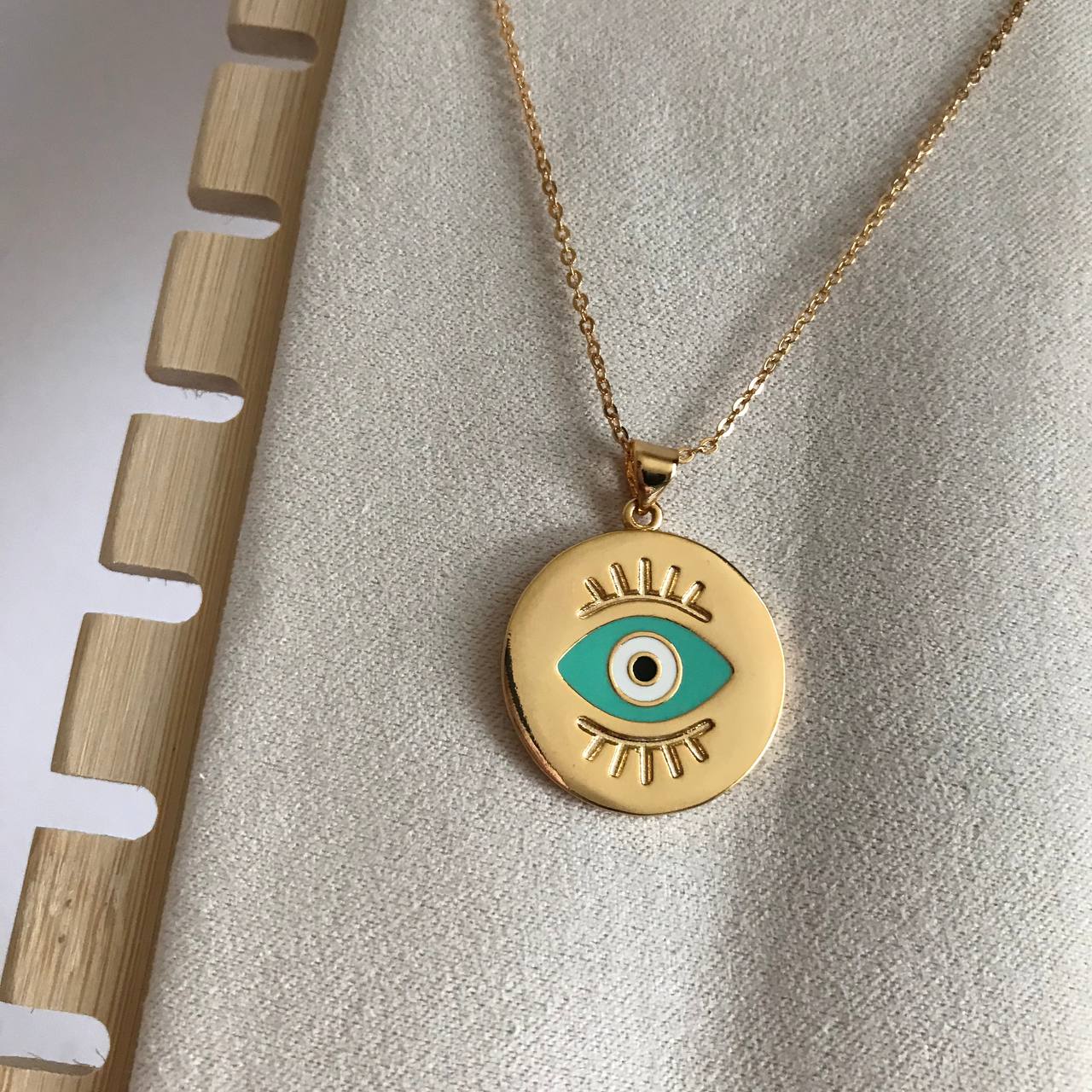 Pastel Green Lucky eye