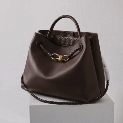 Andiamo Smooth leather